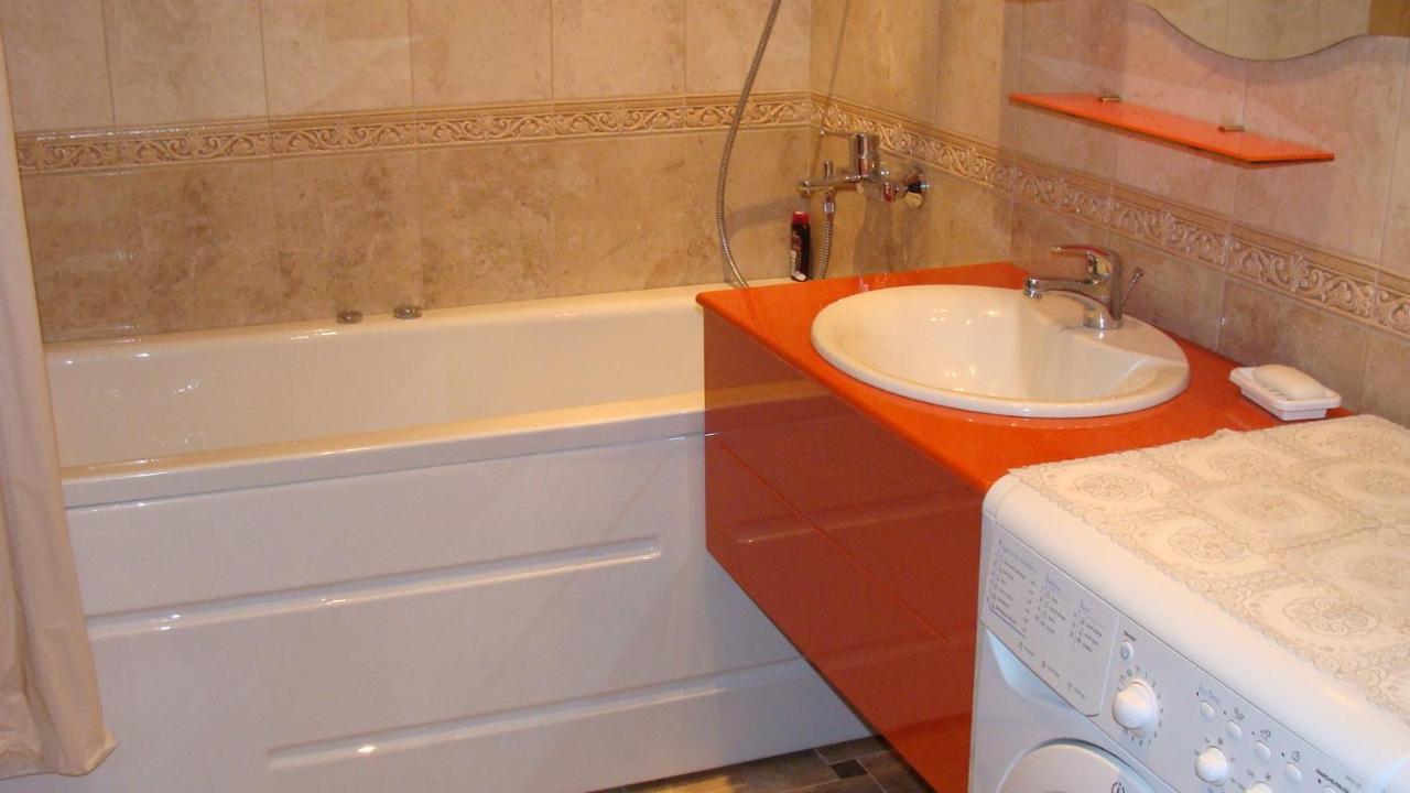 Admiral Apartments Golden Sands Room photo